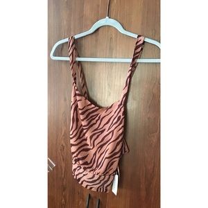 🌈3/25$ Astr The Label Brown Zebra Cross Back Top
